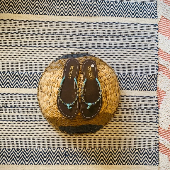 Roxy Beaded Flip Flops - Picture 2 of 5